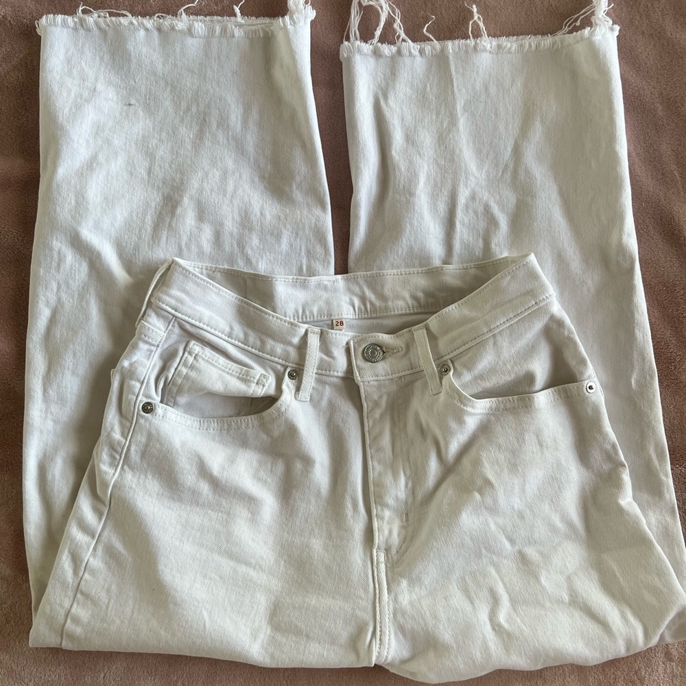 Crop wide leg Levi jeans